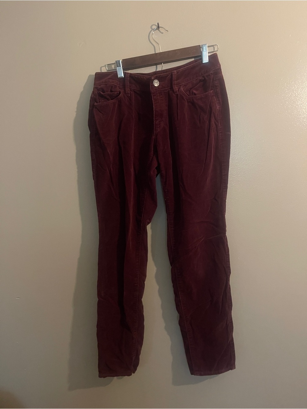 LOFT Straight Leg Corduroy Jeans in Deep Burgundy, Women’s 2/26